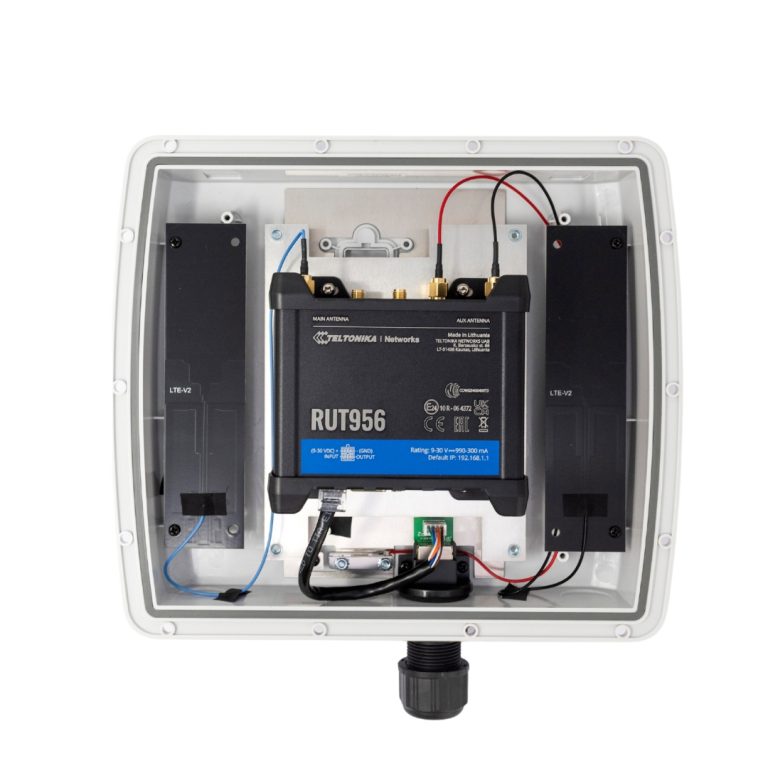 Teltonika-RUT956-Outdoor-Enclosure